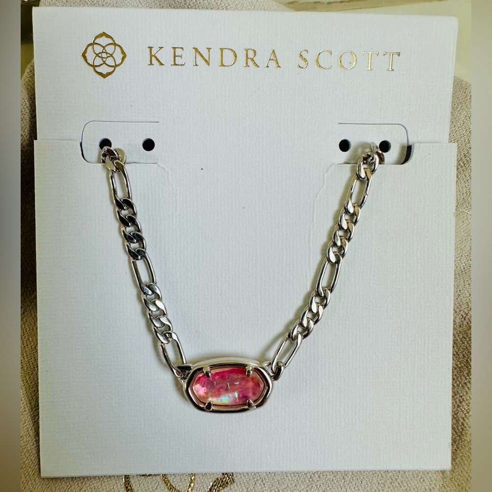 Kendra Scott Elisa Silver Figaro Necklace with Pink Iridescent Mother of Pearl
